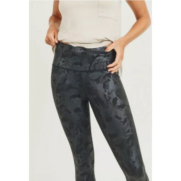 SOLD OUT - Picture 6 of 6